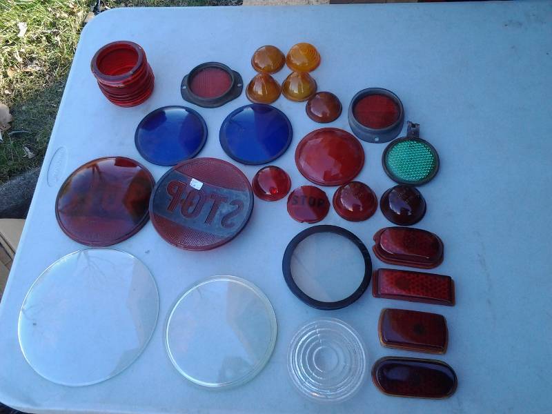 lot 12 image: Large Assortment Of Vintage Glass Lens & Tail Lights, Stop Lenses