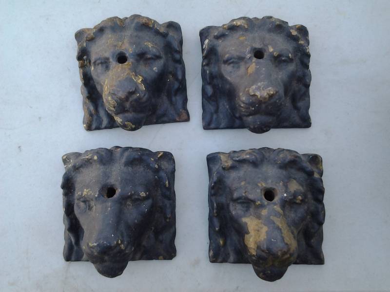 lot 30 image: 4-Cast Iron Lion Heads