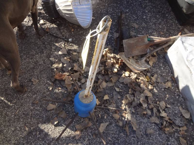 lot 39 image: Home Made Pond Anchor