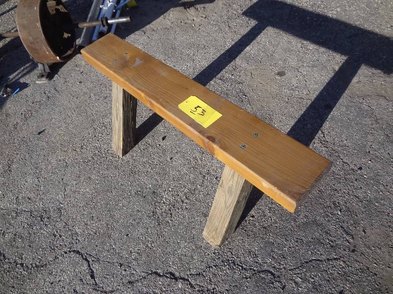 lot 53 image: Wooden Bench