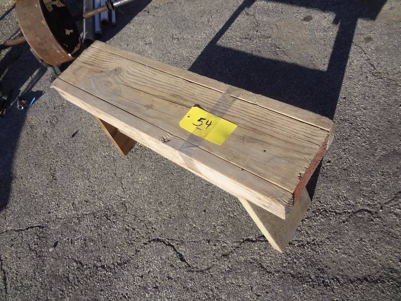 lot 54 image: Wooden Bench