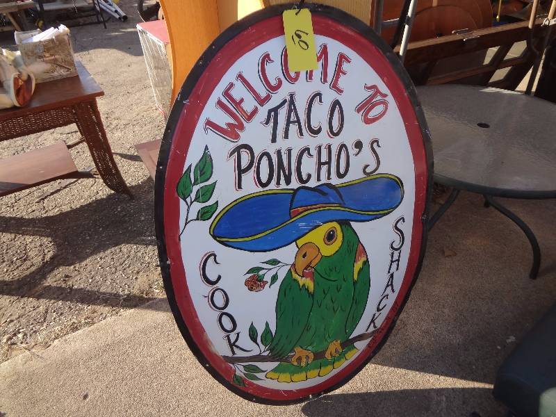 lot 60 image: Metal Taco Sign