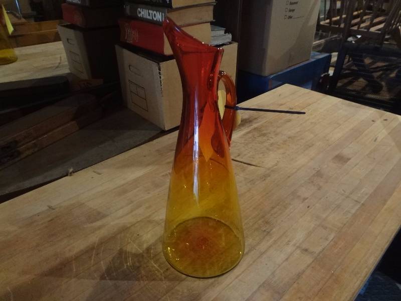 lot 91 image: Large Glass PitcherVase