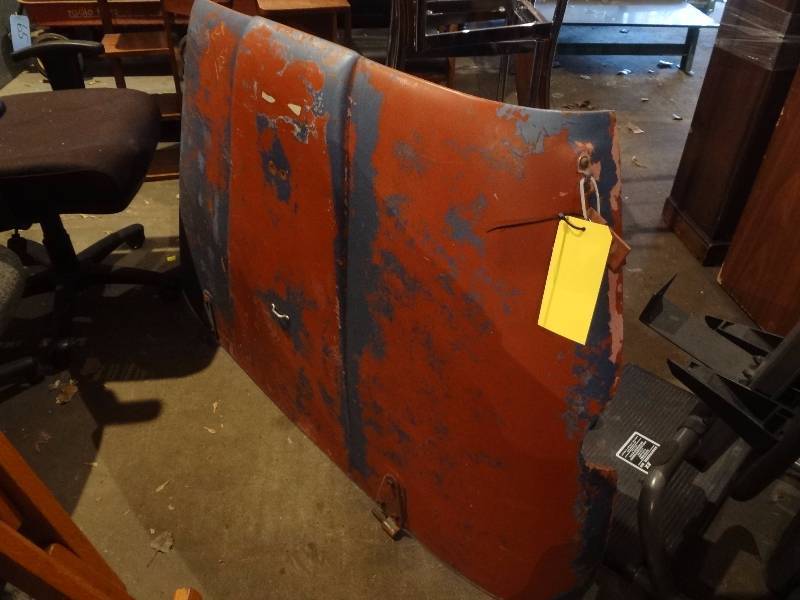 lot 101 image: Jeep CJ Hood