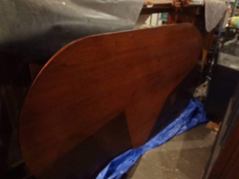 lot 107 image: Conference Table