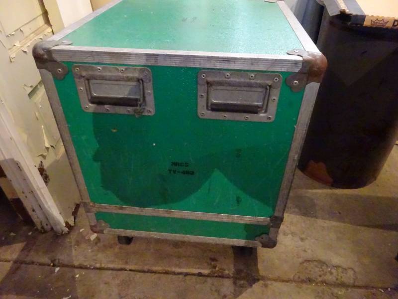 lot 115 image: Wheeled Anvil Case