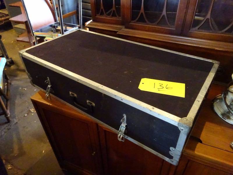 lot 136 image: Hard Case