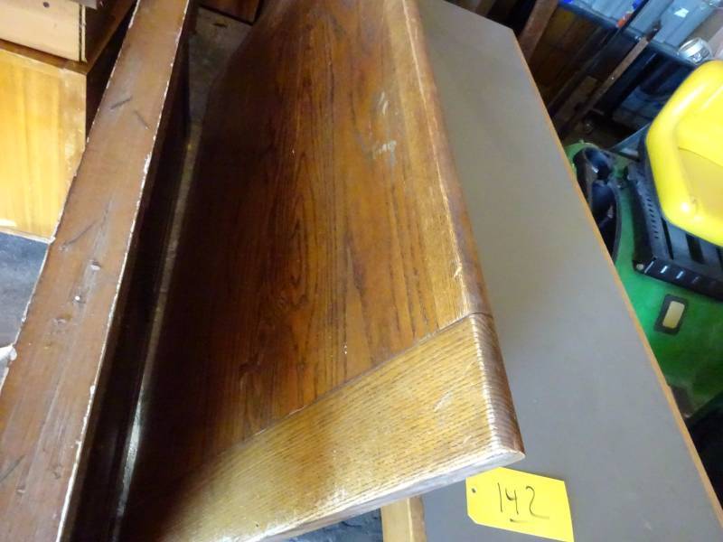 lot 142 image: Heavy Wood Table