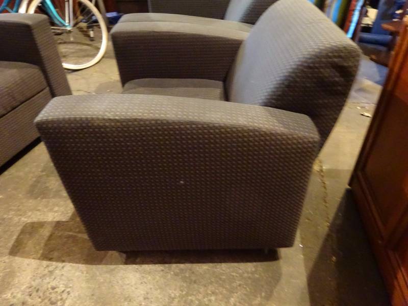 lot 164 image: Pair Chairs