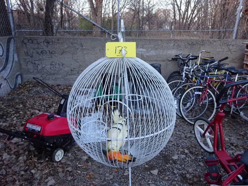 lot 173 image: Round Bird Cage, Fake Bird