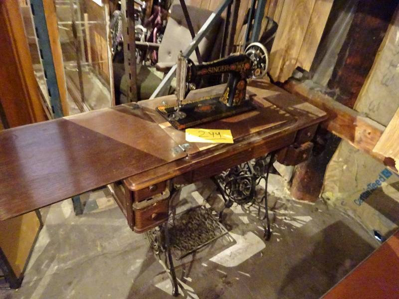 lot 244 image: Old Singer Treadle