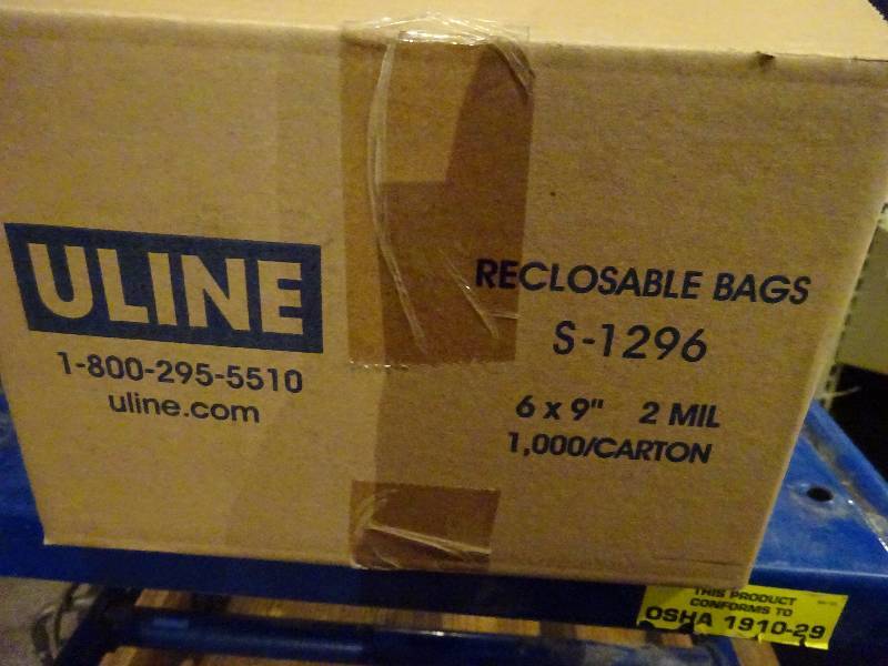 lot 231 image: Case U-line resealable bags