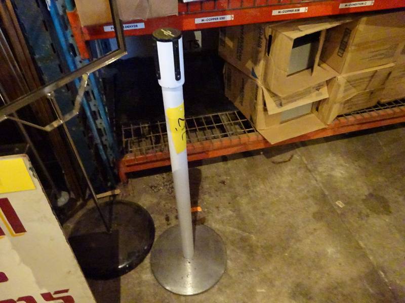 lot 242 image: Tensa Barrier Pole