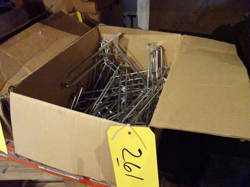 lot 261 image: Display Hooks