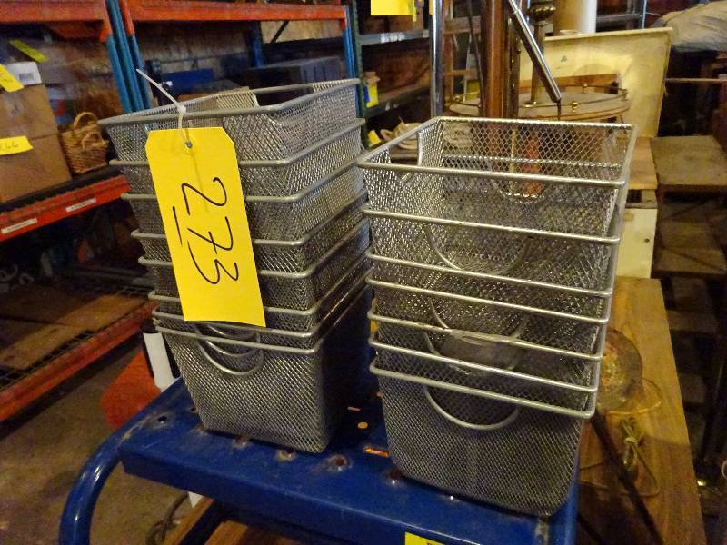 lot 273 image: Lot of Metal Mesh Baskets