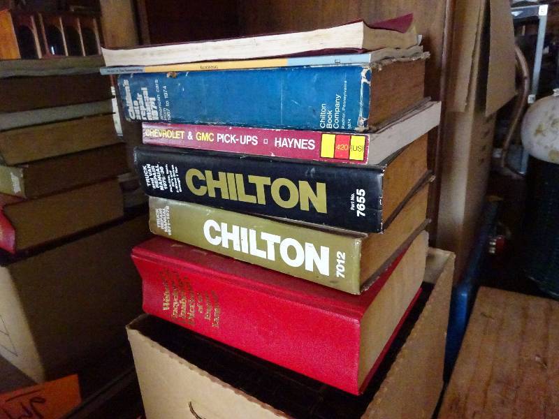 lot 289 image: Chiltons