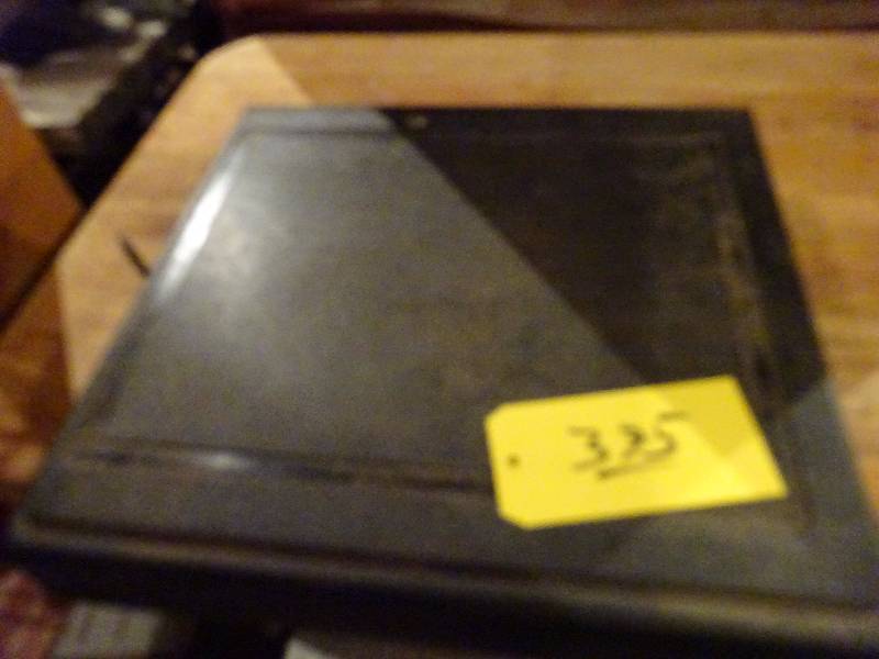 lot 375 image: NCR Cash Drawers
