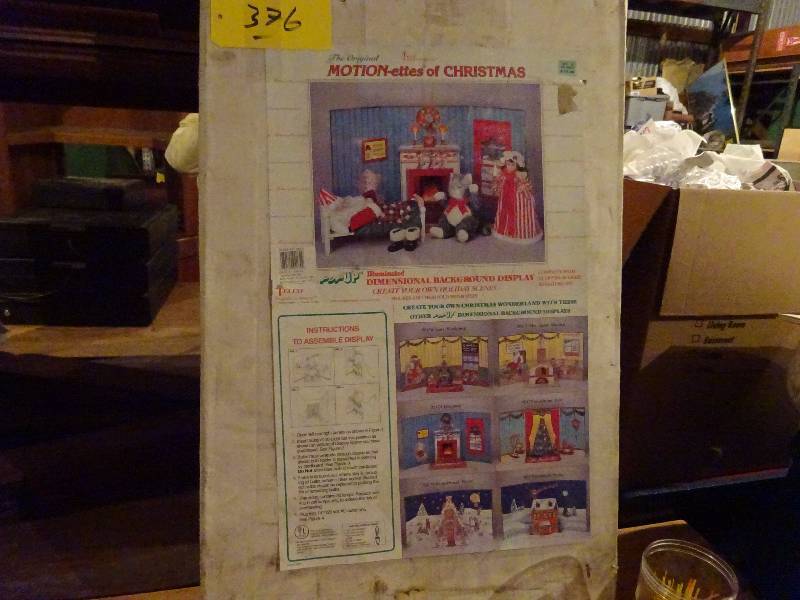 lot 376 image: Xmas Motionette