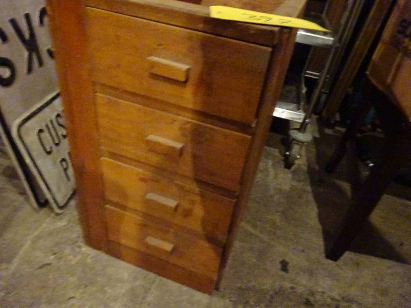 lot 397 image: Old 4 Drawer Built-in