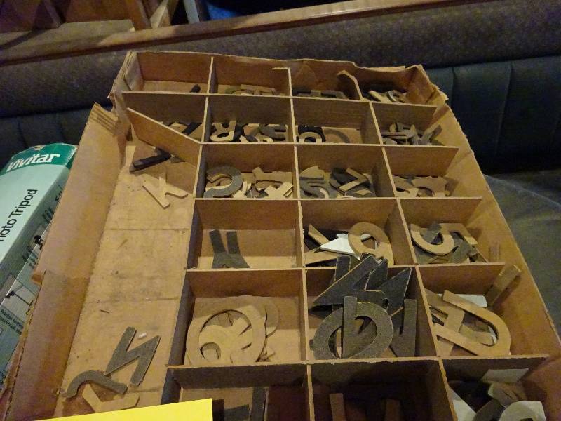 lot 404 image: Lot of Old Wooden Numbers and Letters