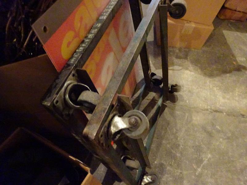 lot 407 image: 2 Steel, Wheeled Carts