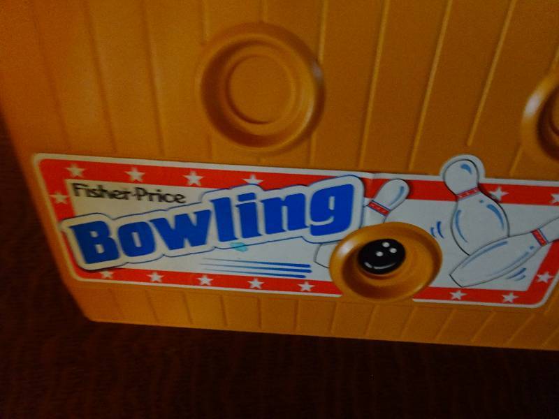 lot 418 image: Toys