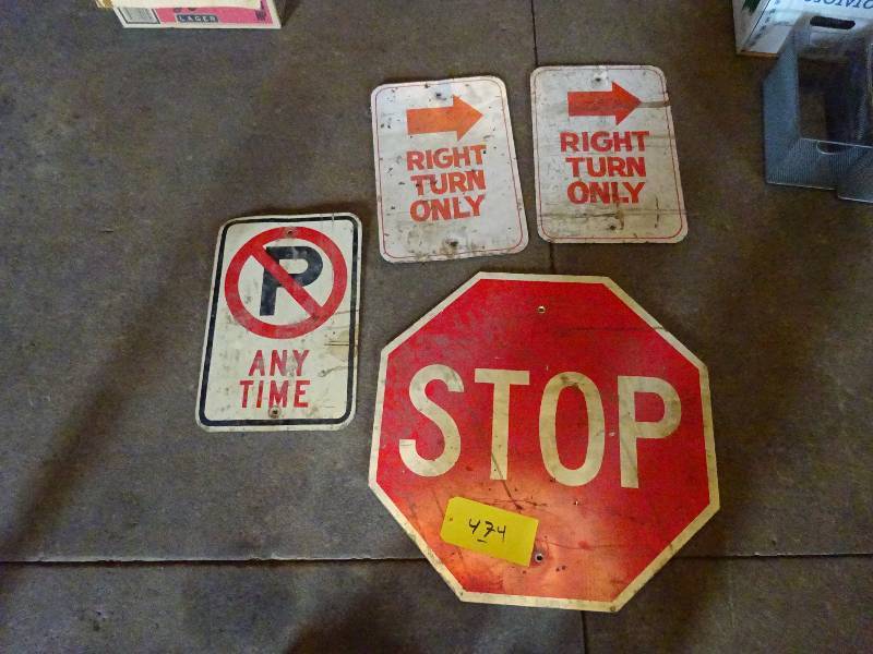 lot 474 image: Signs