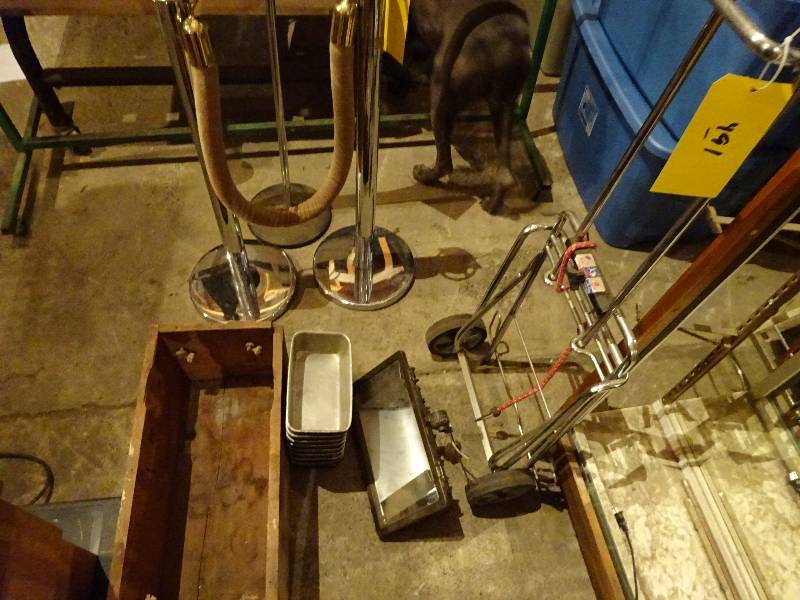 lot 491 image: Crate,Pans, Light, Baggage Cart