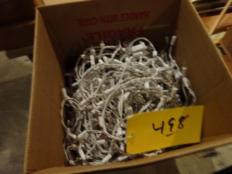 lot 498 image: Lot of Lights
