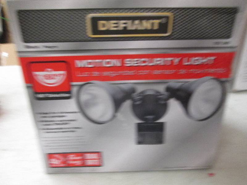 Defiant motion security light open ...