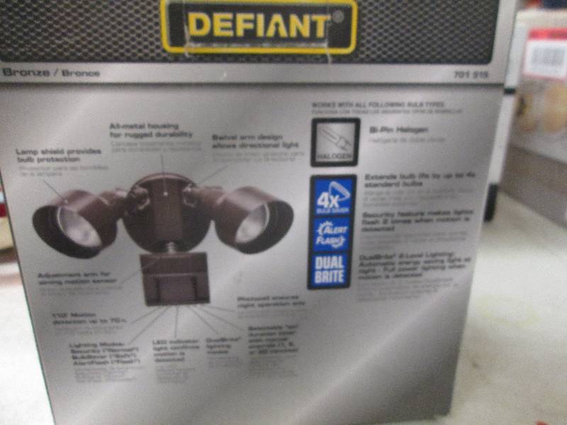 Defiant motion security light open ...