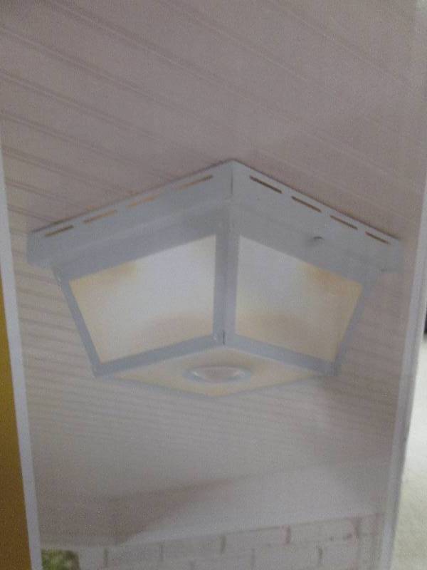 Hampton Bay motion sensing exterior...
