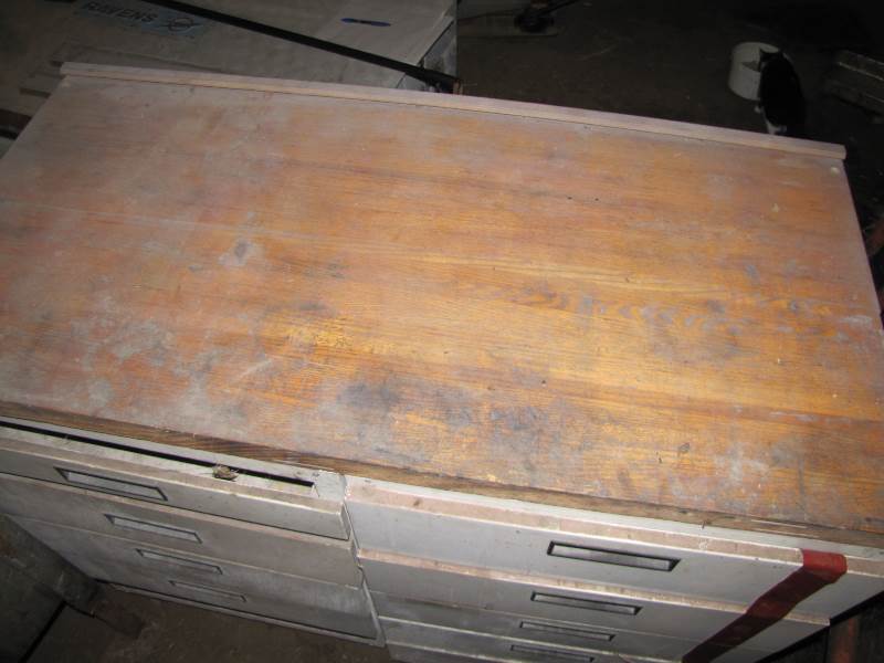 10 drawer shop cabinet