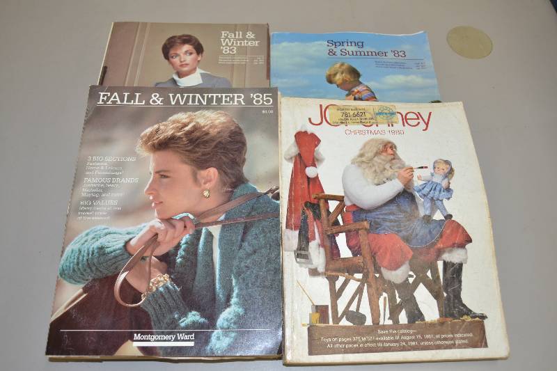 lot 131 image: Vintage Catalogs