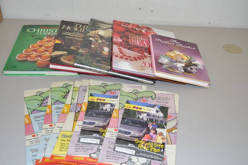 lot 136 image: Books and bags