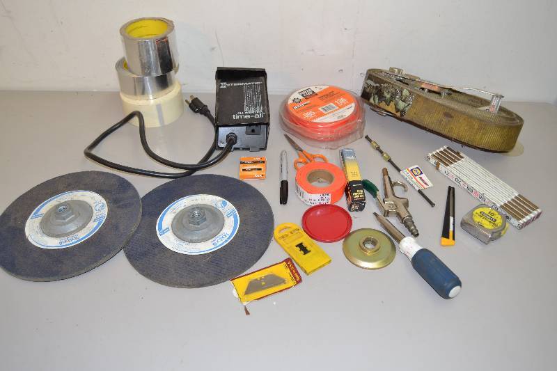 lot 184 image: Tools and Hardware