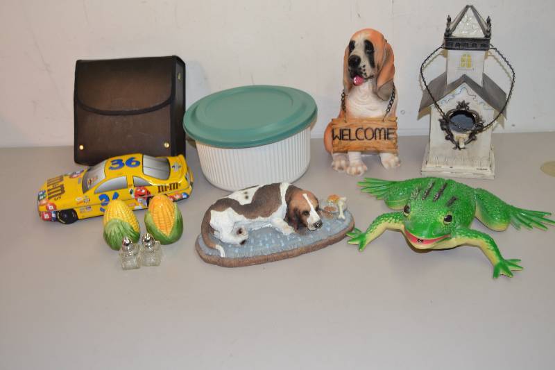 lot 189 image: Home Decor