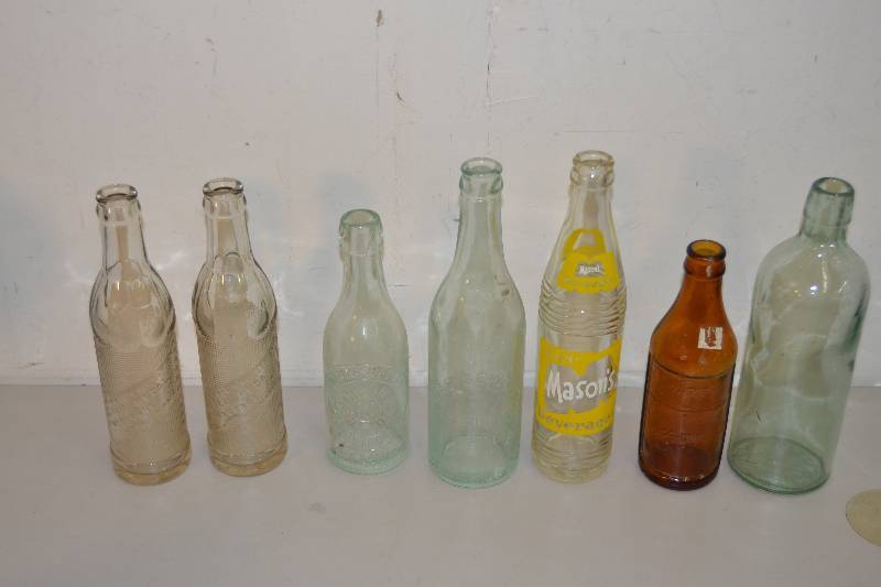 lot 15 image: Vintage Bottles