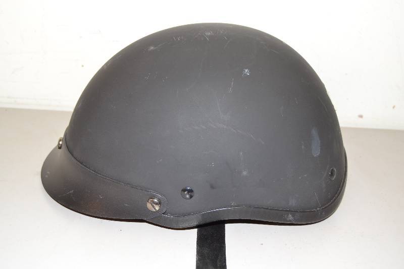lot 18 image: Helmet
