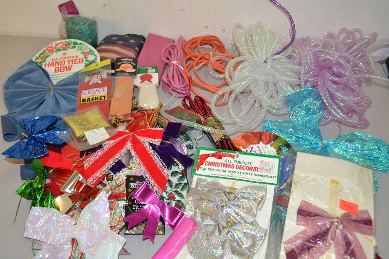 lot 46 image: Crafting