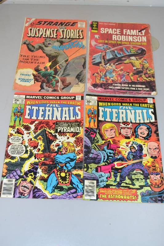 lot 74 image: Vintage Comic Books