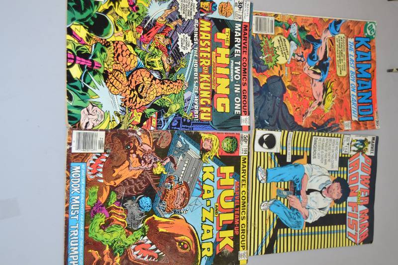 lot 76 image: Vintage Comic Books