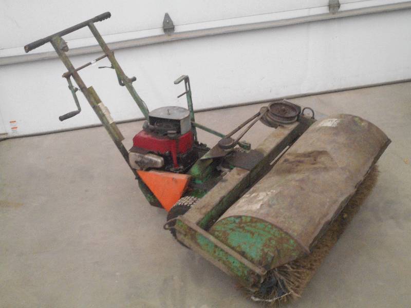 lot 2 image: Gas-Powered 36 Walk-Behind Sweeper...