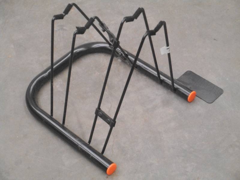 lot 78 image: Steel Bike Stand ...