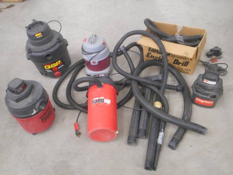lot 108 image: Lot Of (5) Shop Vacs With Assorted ...
