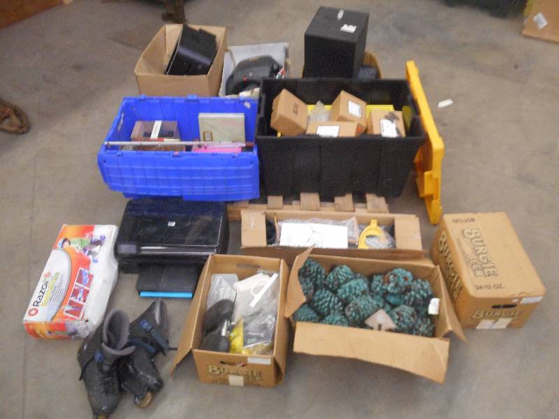 lot 119 image: Pallet Lot Of Assorted Sporting Go...