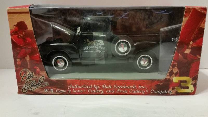 lot 26 image: 2003 Jada Toys 124th Scale W.R. Case and SonsFrost Cutlery 1953 Chevrolet Pick Up #3 Dale Earhardt Diecast Car - New In Box