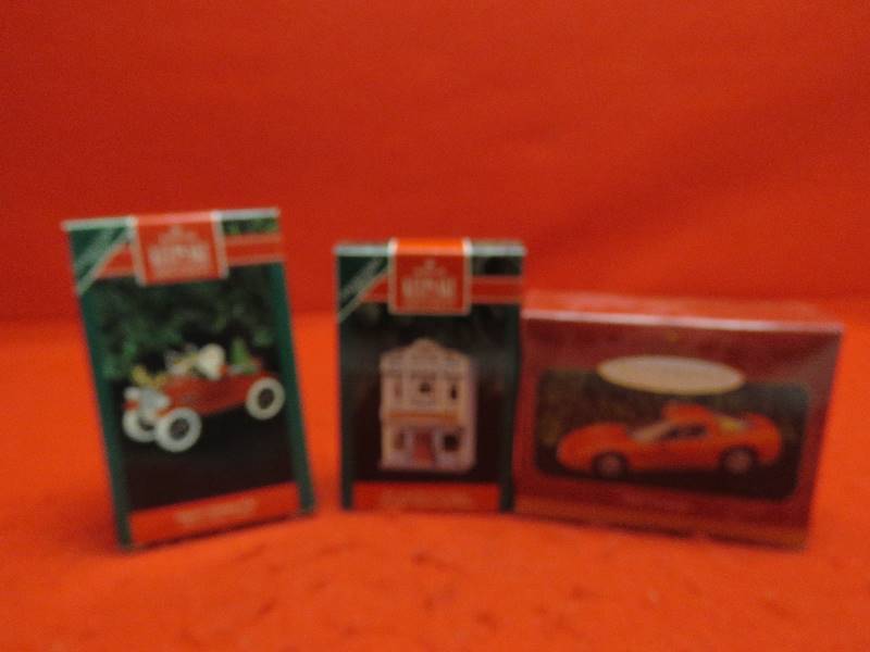 Collectible Keepsake Ornaments