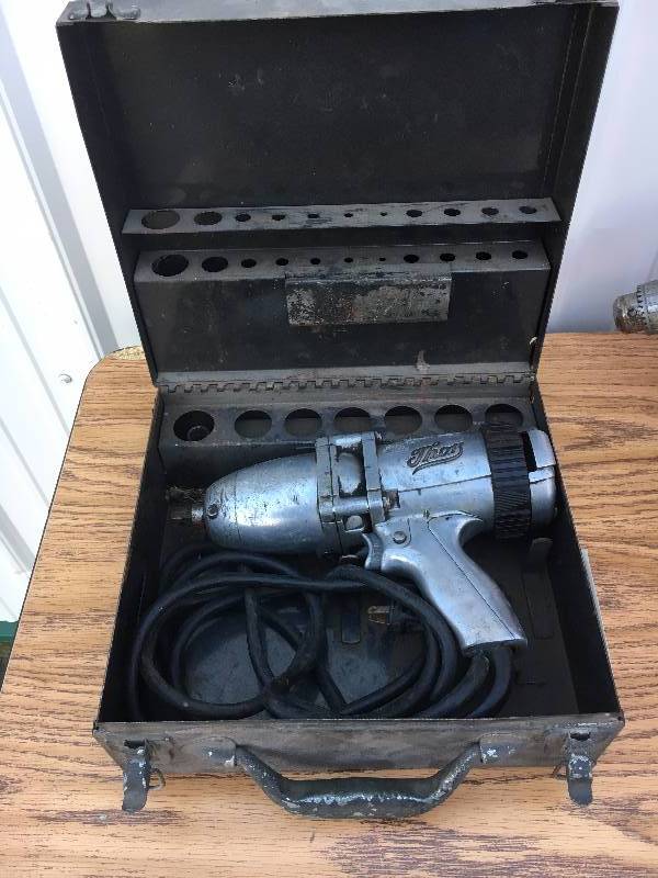 lot 5 image: Impact Drill - Electric