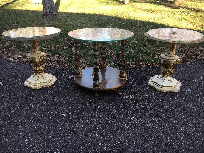 lot 16 image: Antique End Tables